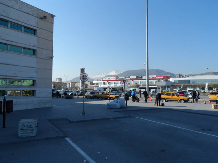 Вид на Центральны Тавр из автовокзала г.Кайсери
